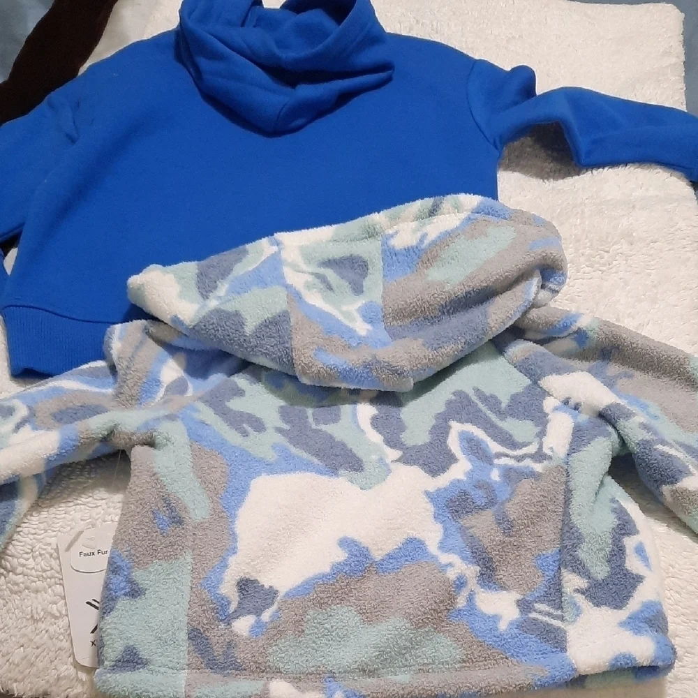Blue Adventure Graphic Hoodie,  Camouflage Zip-Up and  Pants Bundle
